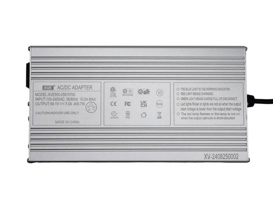 Cargador 52V (salida 58,1V) 7A conector LP16 - Imagen 5