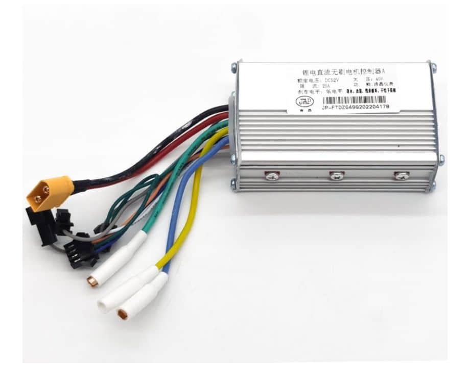 Controladora J&P 52V 25A - Imagen 4