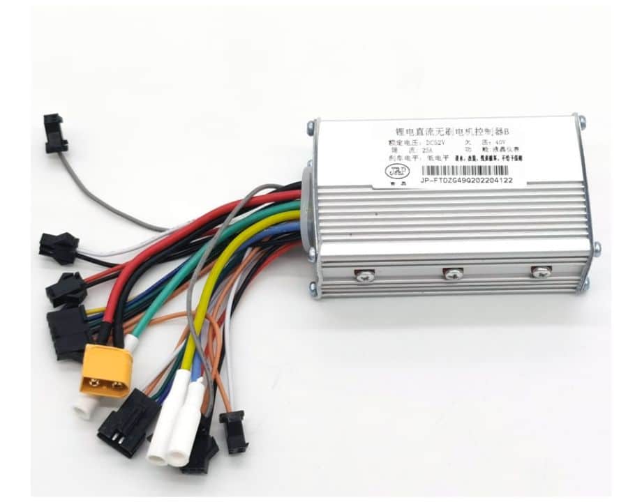 Controladora J&P 52V 25A - Imagen 5