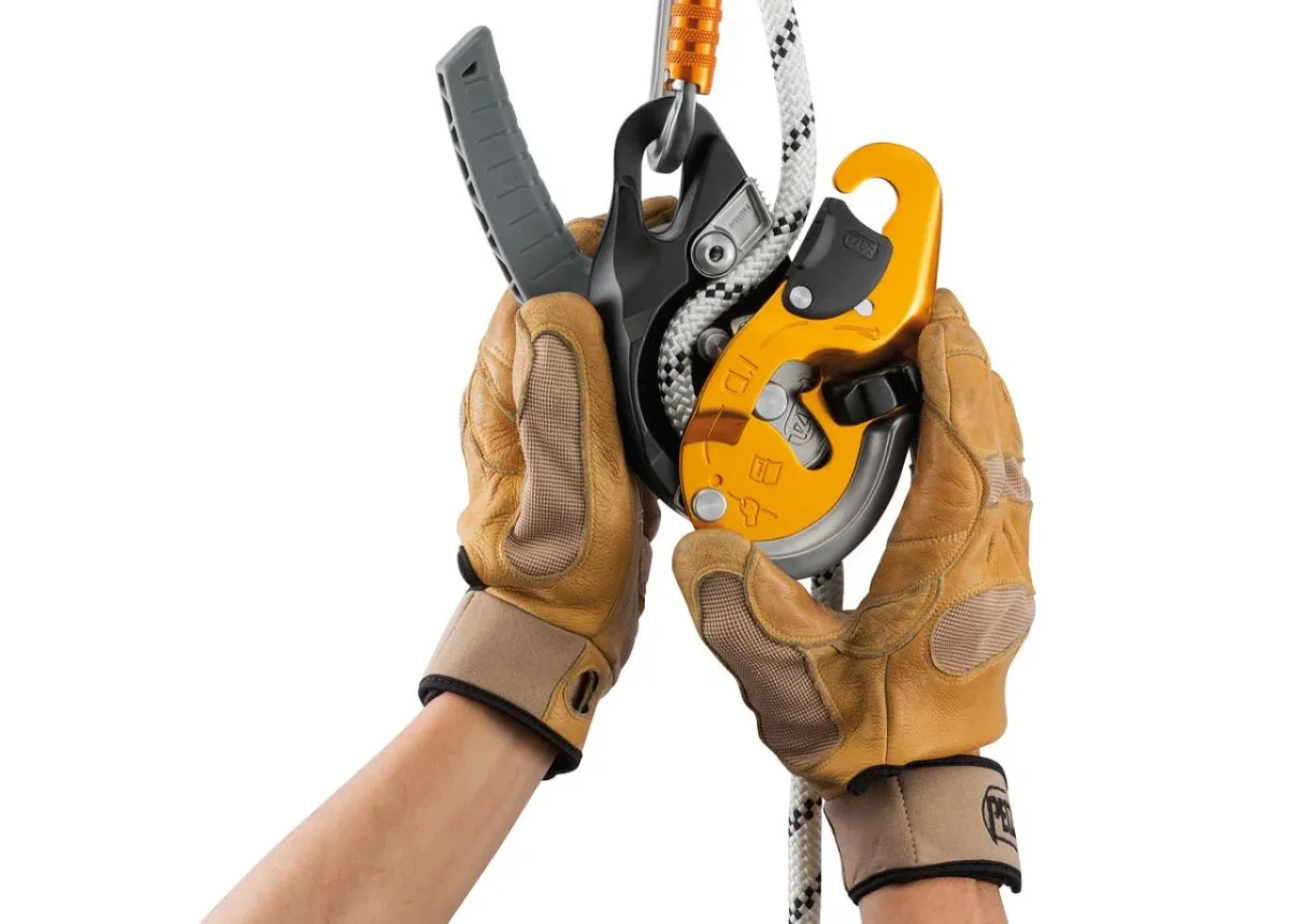 Petzl I’D® EVAC Freno de descenso autobloqueante para descenso - Imagen 3