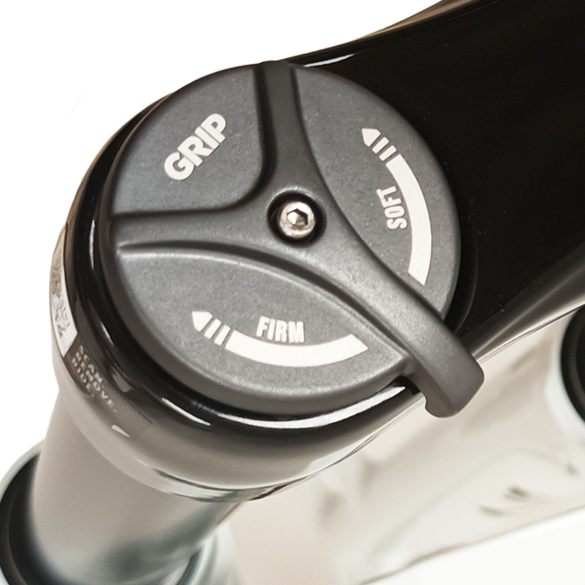 Horquilla Marzocchi Bomber Z1 Limited Edition Black - Imagen 6