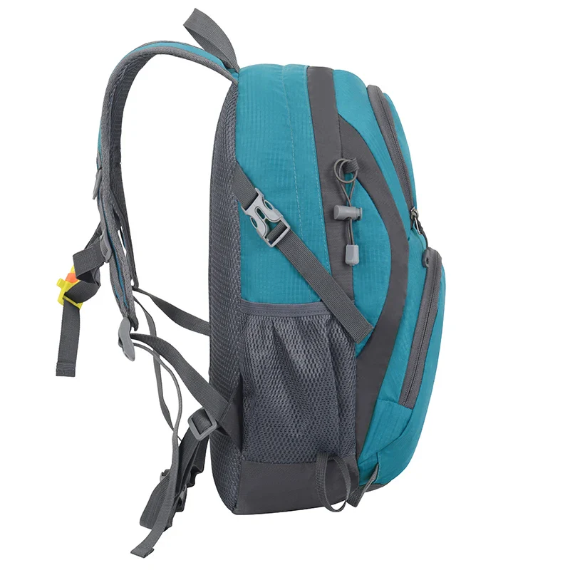 SCIONE Ultralight Waterproof Light Weight Backpack - Imagen 9